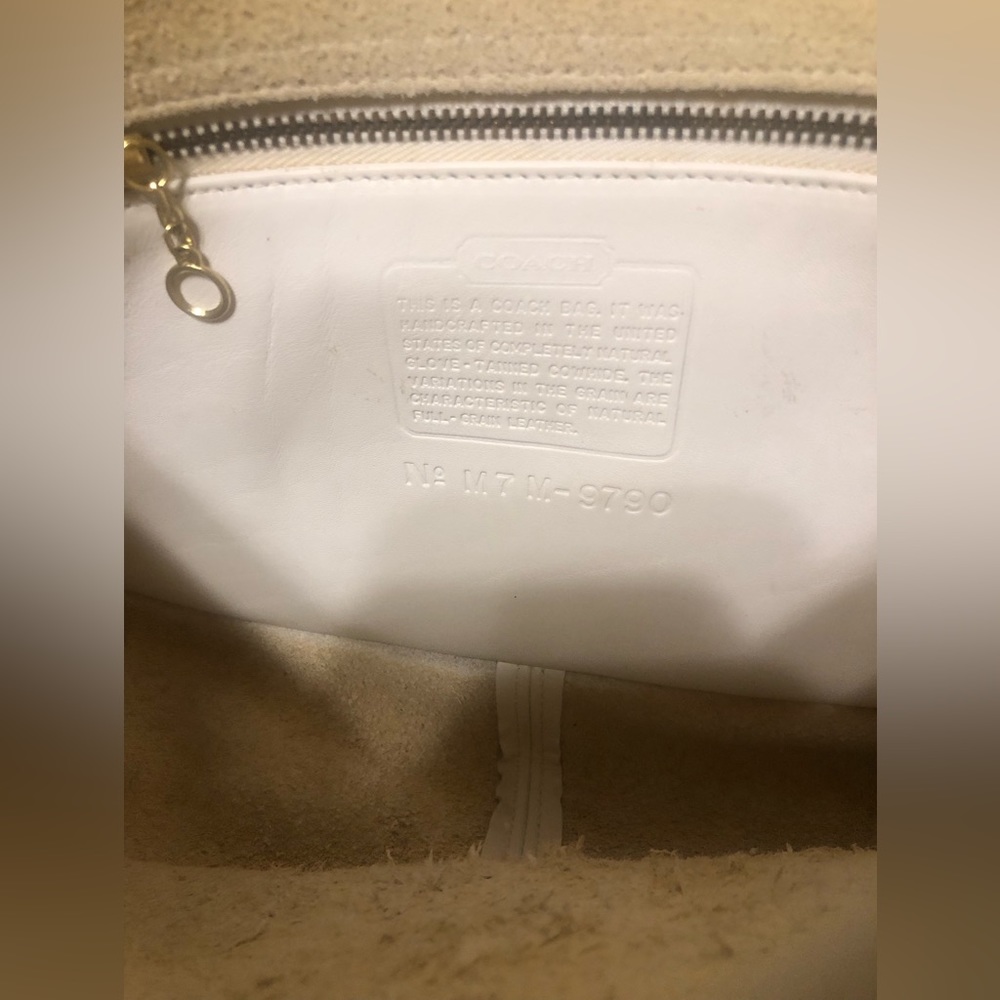 Vintage Coach City Bag 9790 - Picture 10 of 13
